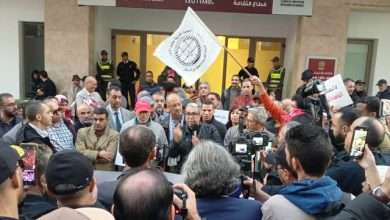 صحافيون يدينون مهزلة تمرير مشروع إعادة تنظيم المجلس الوطني للصحافة